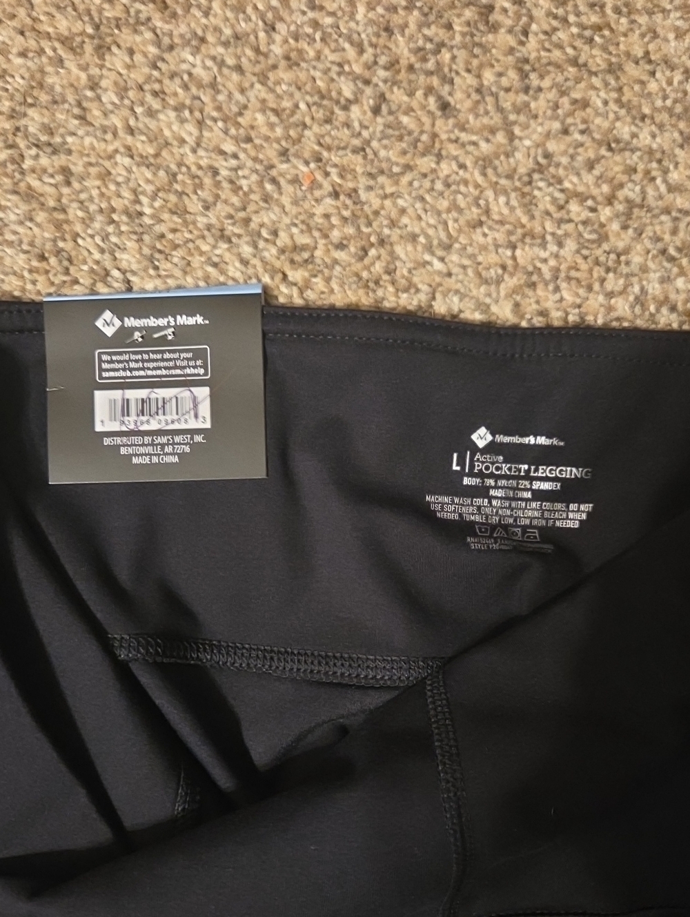 4 Pair Of Leggings Size Large - Picture 3 of 9